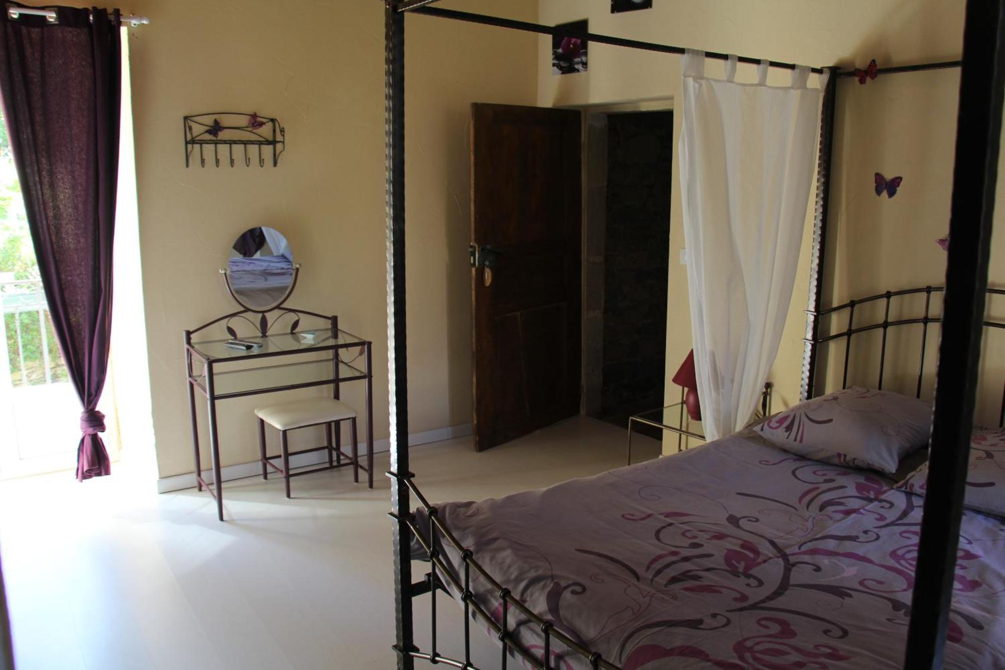 Domaine D'Alcapies Bed and Breakfast Saint-Jean-dʼAlcapiès Rum bild